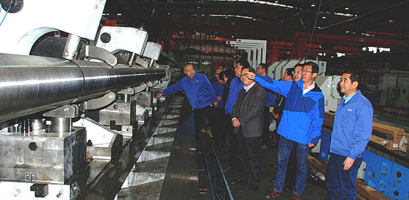 省政府質(zhì)量獎(jiǎng)評(píng)審組對(duì)星火機(jī)床公司進(jìn)行復(fù)評(píng)現(xiàn)場評(píng)審