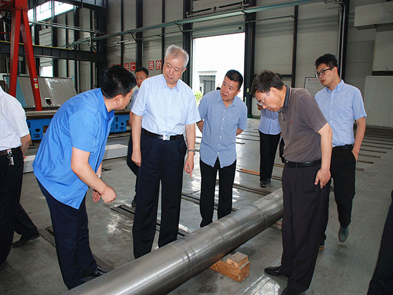 中制智庫考察組來星火機床公司參觀考察 中制智庫考察組來星火機床公司參觀考察