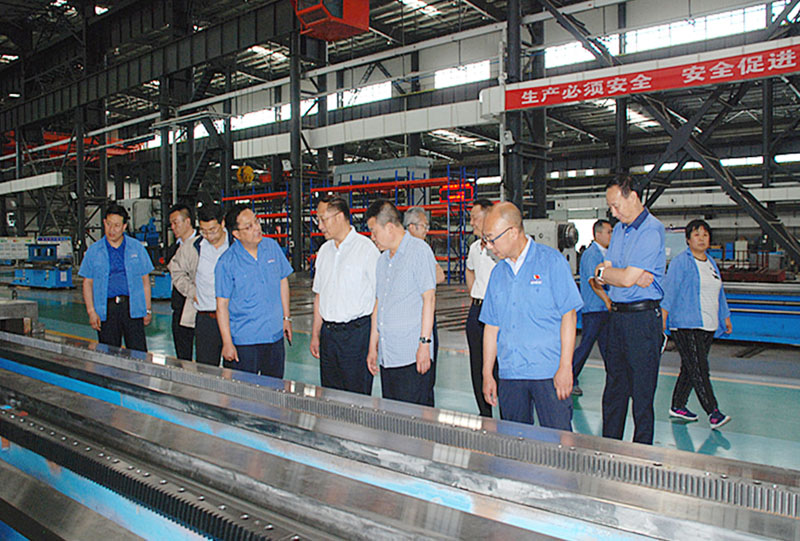 甘肅省國資委副主任李勇來星火機床公司調(diào)研 甘肅省國資委副主任李勇來星火機床公司調(diào)研