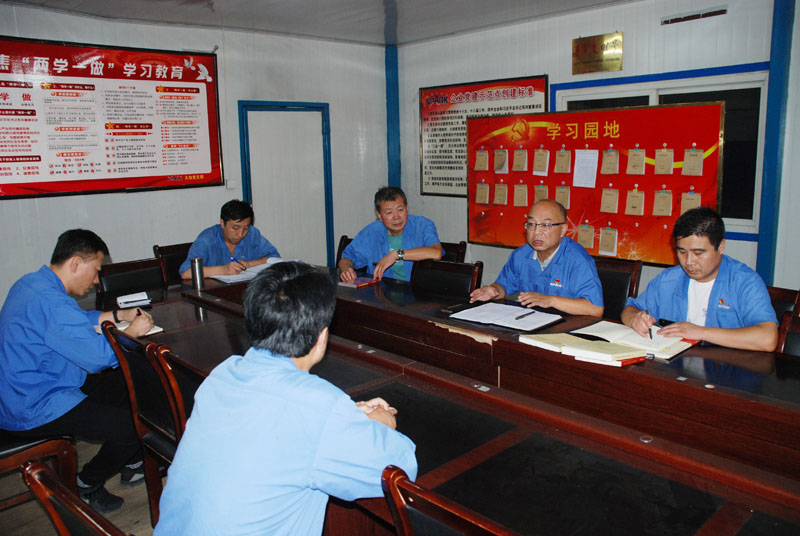 星火機(jī)床公司黨委檢查督導(dǎo)基層支部“不忘初心 牢記使命”主題教育工作 星火機(jī)床公司黨委檢查督導(dǎo)基層支部“不忘初心 牢記使命”主題教育工作