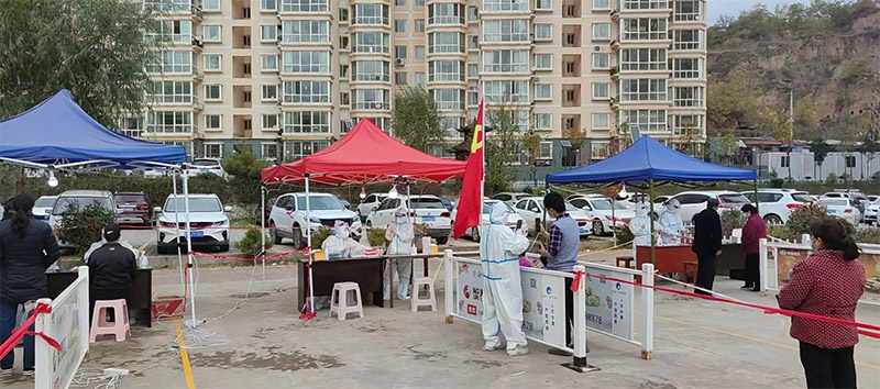 星火職工醫(yī)院醫(yī)護人員白衣執(zhí)甲上“疫”線 逆行而動守平安 星火職工醫(yī)院醫(yī)護人員白衣執(zhí)甲上“疫”線 逆行而動守平安