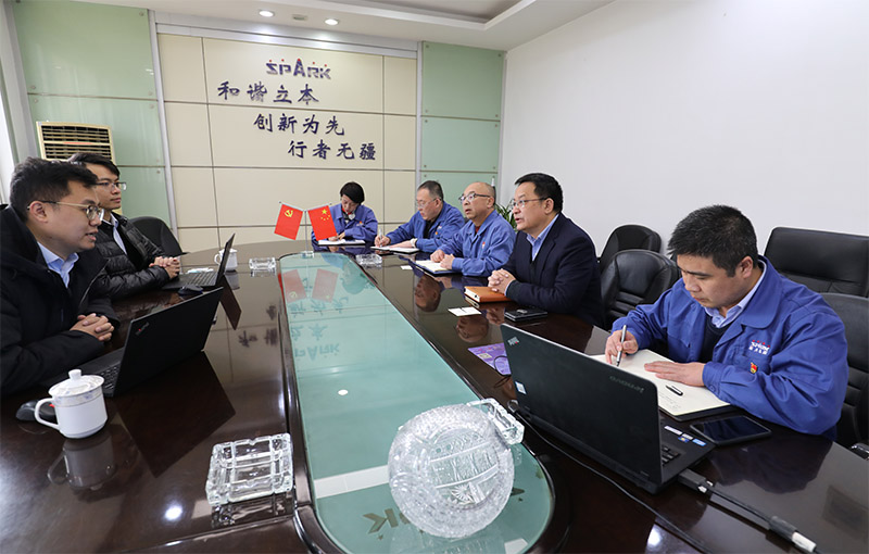 中信證券馬博飛一行蒞臨星火機床公司考察交流 中信證券馬博飛一行蒞臨星火機床公司考察交流