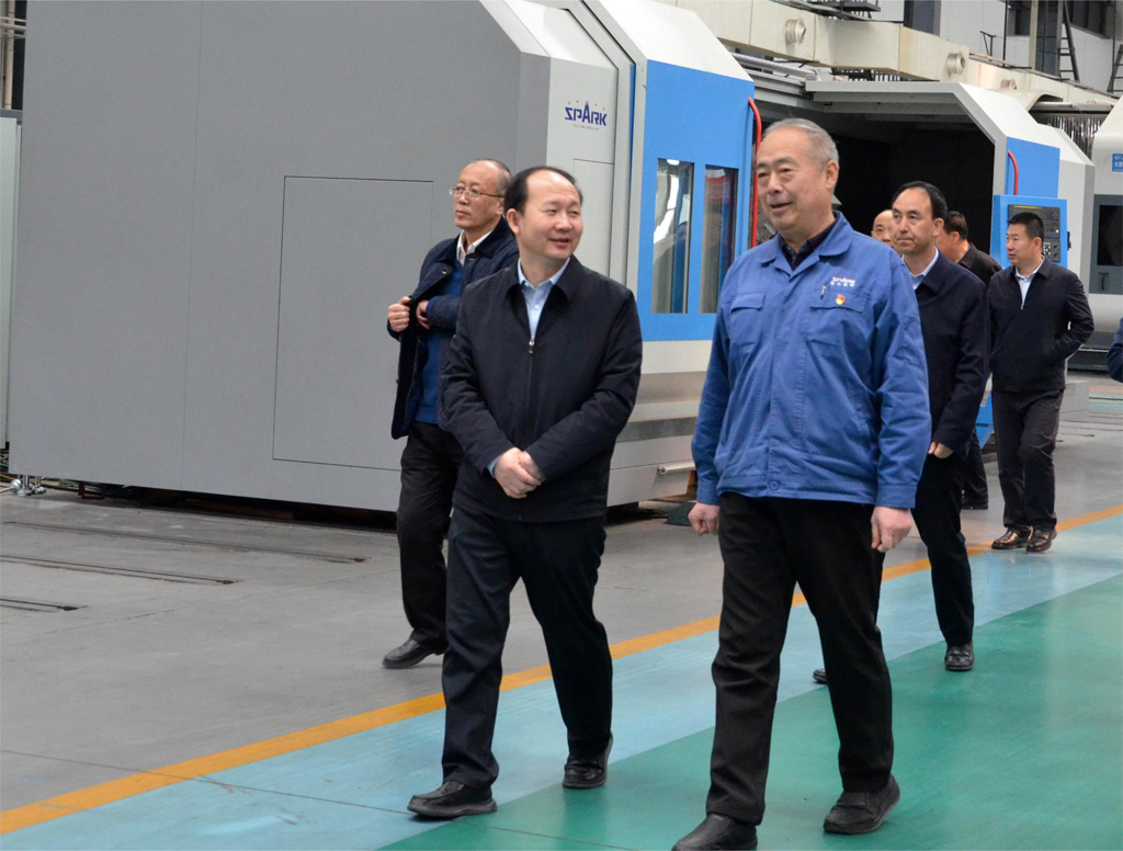 天水市優(yōu)化法治化營商環(huán)境第一調研組來星火公司調研 天水市優(yōu)化法治化營商環(huán)境第一調研組來星火公司調研