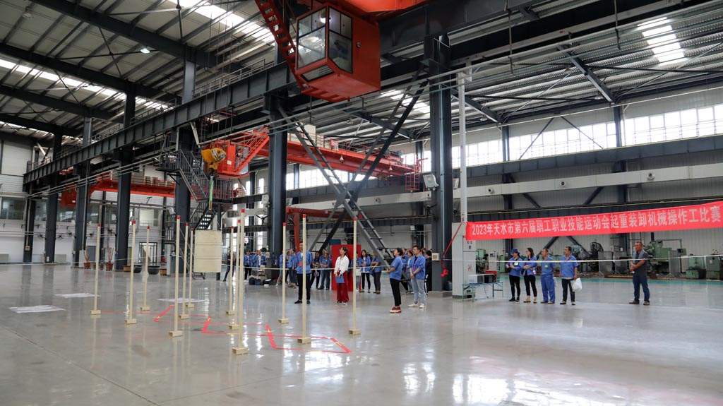 星火機床公司王玲全獲2023年“甘肅省技術(shù)能手”稱號 星火機床公司王玲全獲2023年“甘肅省技術(shù)能手”稱號